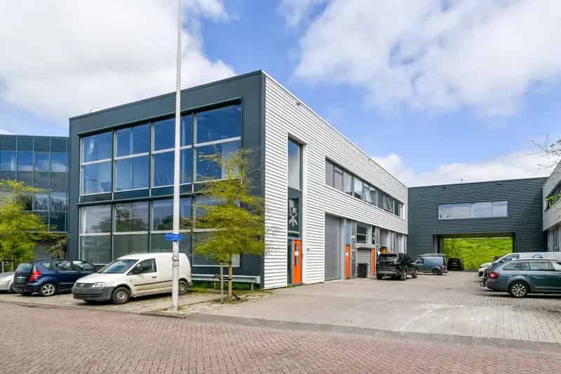 Bedrijfsruimte te Huur Amsterdam 258m² Kantoor Opslag