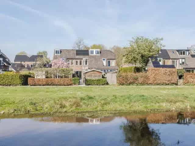 Ruime 4 Slaapkamers Eengezinswoning Borger