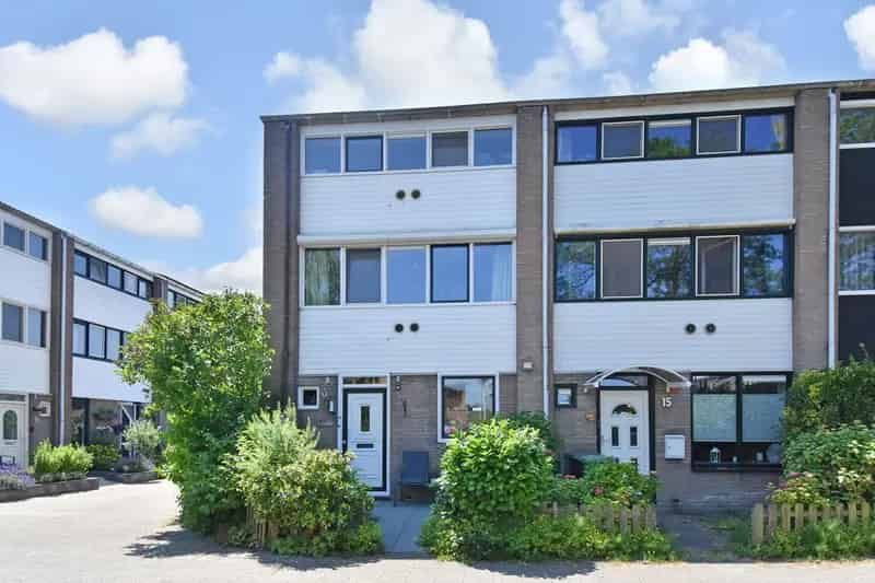 5-kamer Hoekwoning te koop Zoetermeer De Leyens