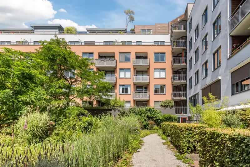 Appartement te koop: Valkenburgerstraat 191 1011 MJ Amsterdam 