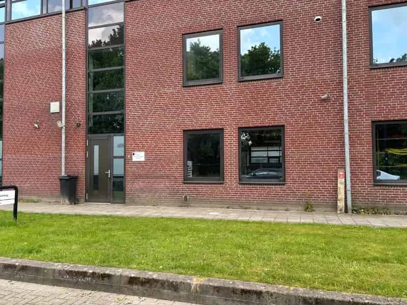 Bedrijfshal te Huur Bilthoven 246m²