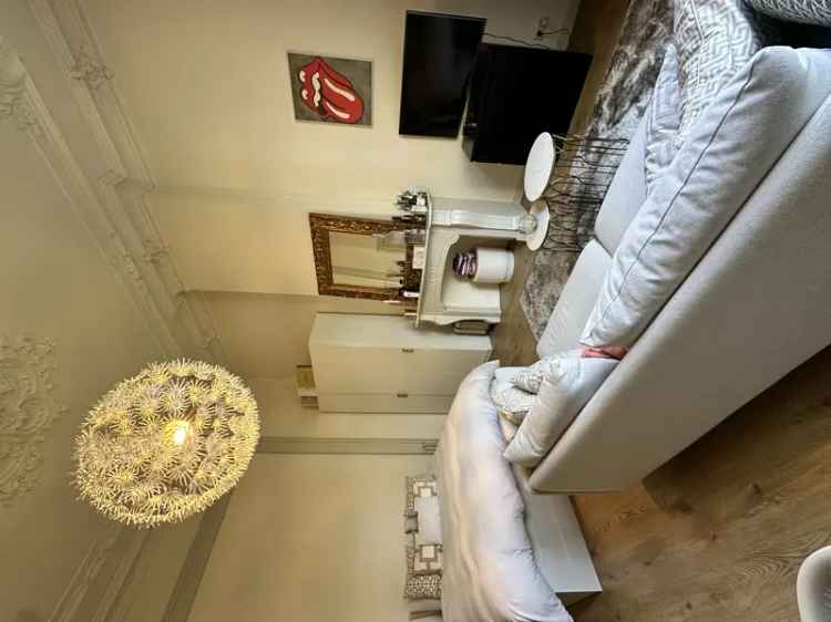 Onzelfstandige Studio Spijkerkwartier 25m2 Beschikbaar 1 Mei