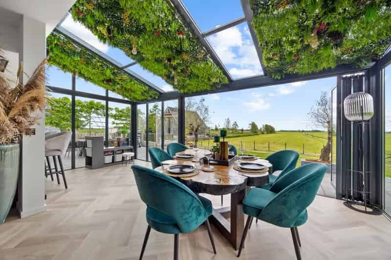 Huis te koop: Oosteinde 10 2266 HK Leidschendam 
