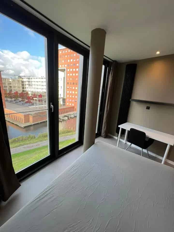 Spacious room of 29th m2 with an amazing view!