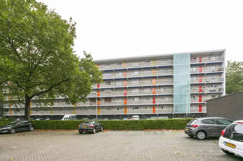 Ruim Appartement Nabij Verdiplein
