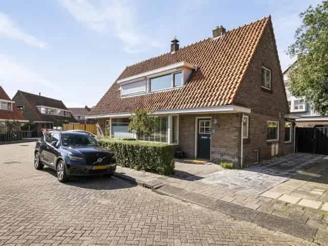 Jaren 30 woning Spijkenisse Centrum Gemoderniseerd