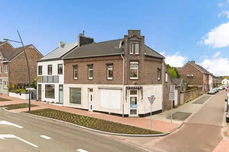 Ruim Woon Winkelpand Landgraaf Tuin Garage Dubbele Bewoning