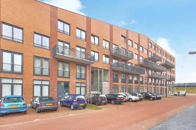 Ruim 2-kamerappartement 96m2 te huur