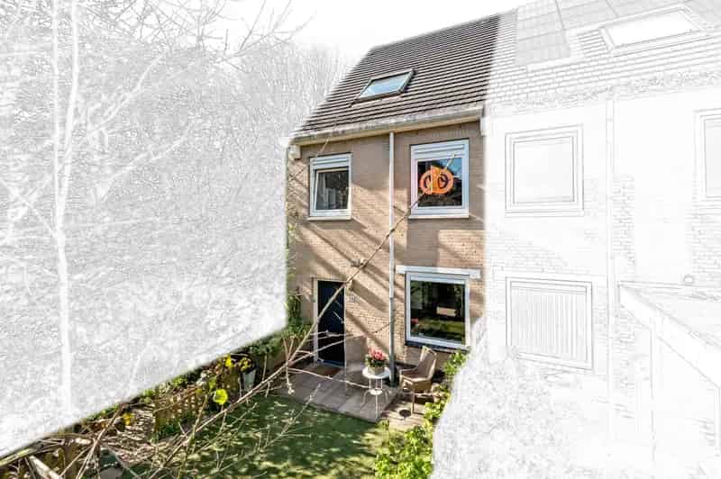 Ruime 4 Slaapkamers Houtwijk 3 Laags Hoekwoning