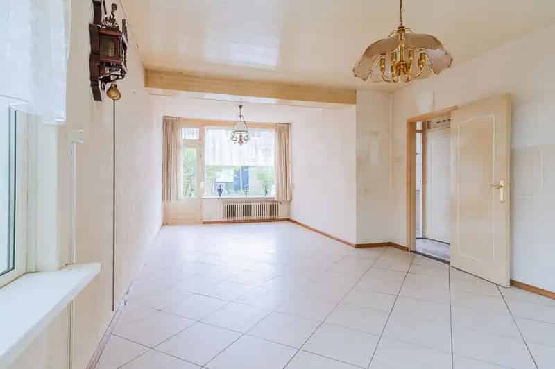 Ruime Hoekwoning 5 Slaapkamers Breda