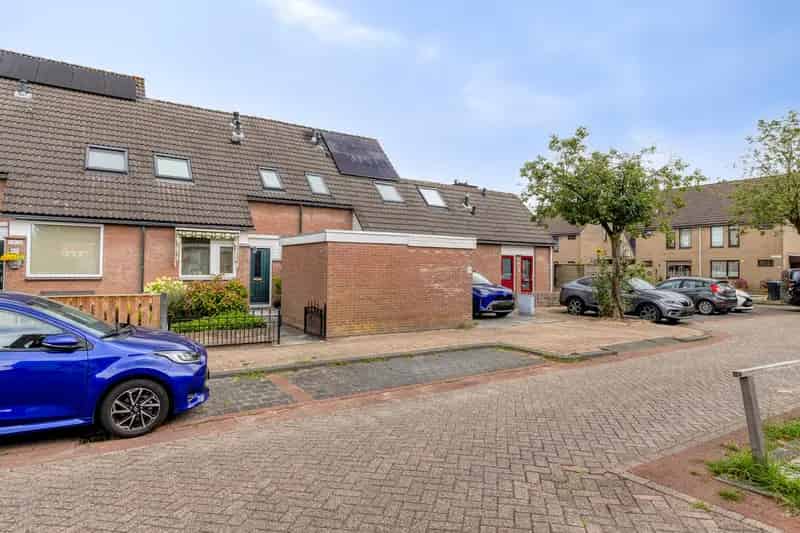 Ruime Gezinswoning Spijkenisse Groene Wijk
