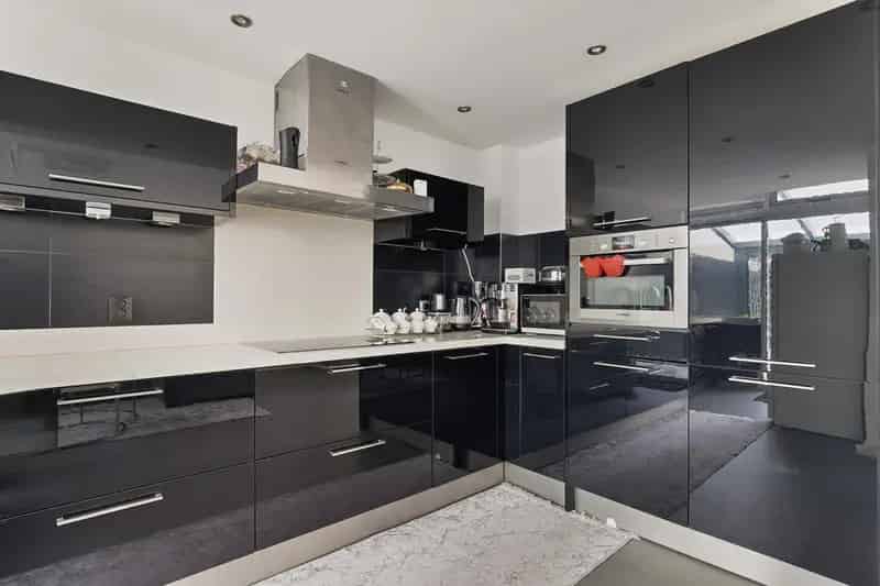 Hoekwoning Kogerveld Zaandam 131m2 Tuin Veranda