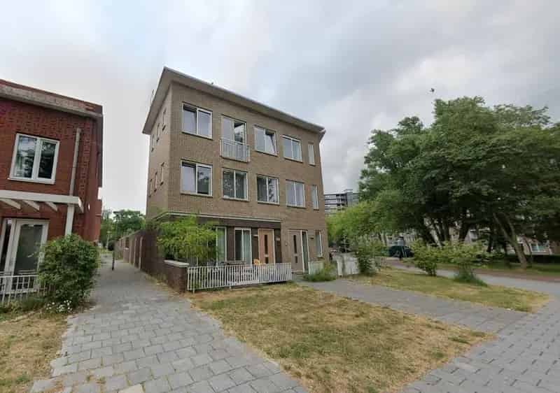 Luxe Vierkamer Woning begane grond met Tuin
