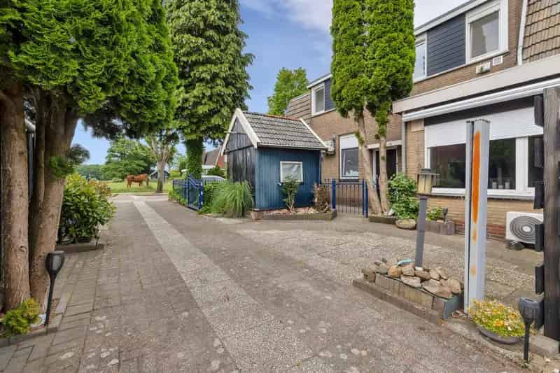 Ruime woning met dubbele voorzieningen Glanerbrug