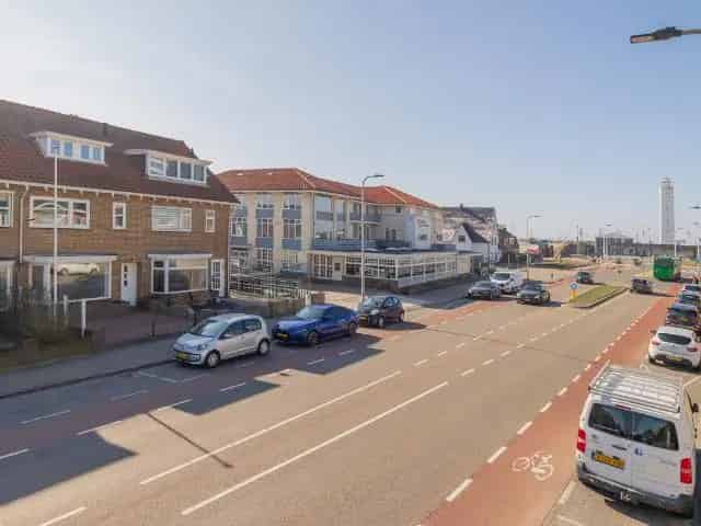 Herenhuis Noordwijk: Strand Nabij Charmant Zomerhuis