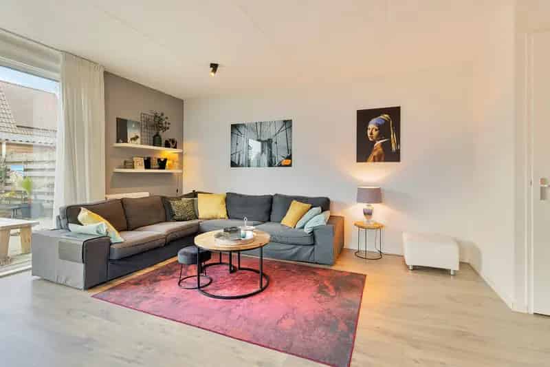 Ruime Hoekwoning nabij Groningen - Tijdelijke Verhuur