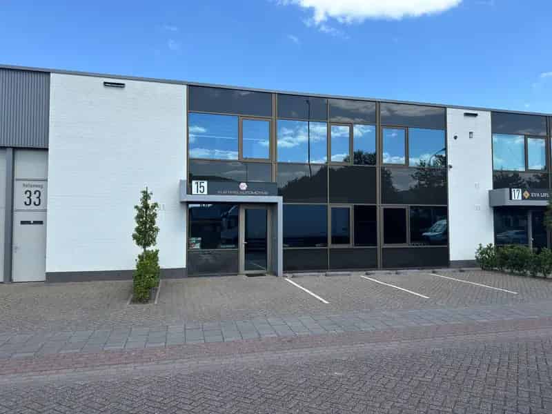 Bedrijfshal Best | Zoek bedrijfshallen te huur: Nijverheidsweg 15 5683 CJ Best 
