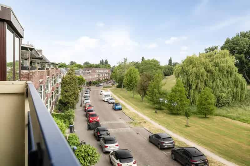 Parkweg 156