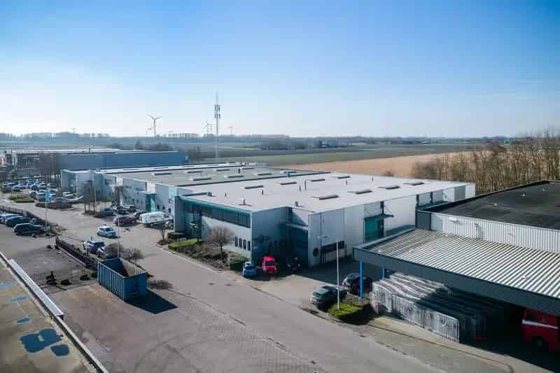Bedrijfshal te Huur Oud Gastel 4112 m2 12 Deuren Energielabel B