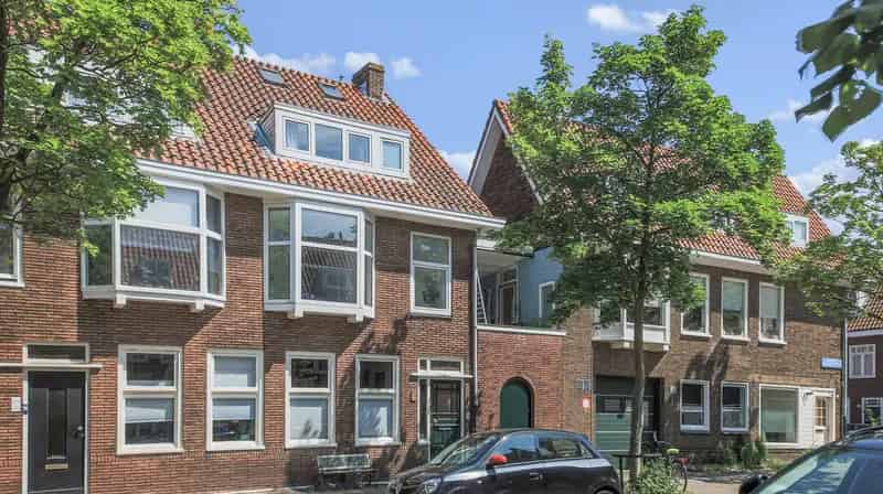 Ruime bovenwoning Haarlem 4 slaapkamers balkon zolder
