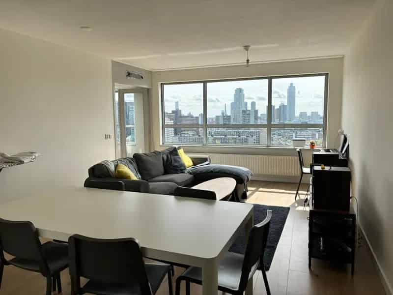 Kamer te Huur Rotterdam Centraal 10m2 Kantoor 6m2 132m2 Appartement