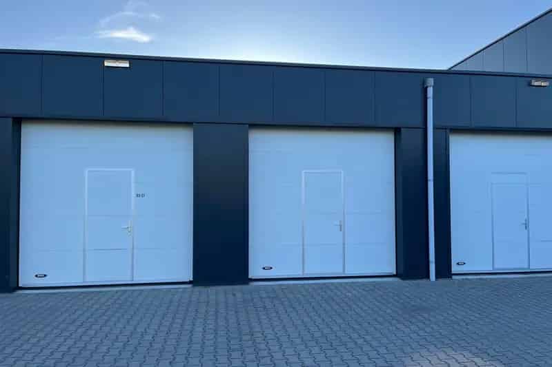 Bedrijfshal Baflo te koop: Loods 9,70 x 3,85m