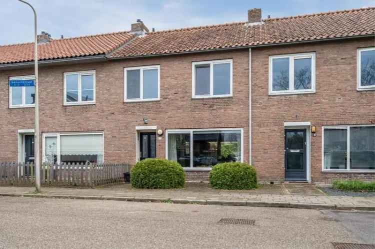 Middenwoning Liendert Zuid grote veranda zonnige tuin HR++