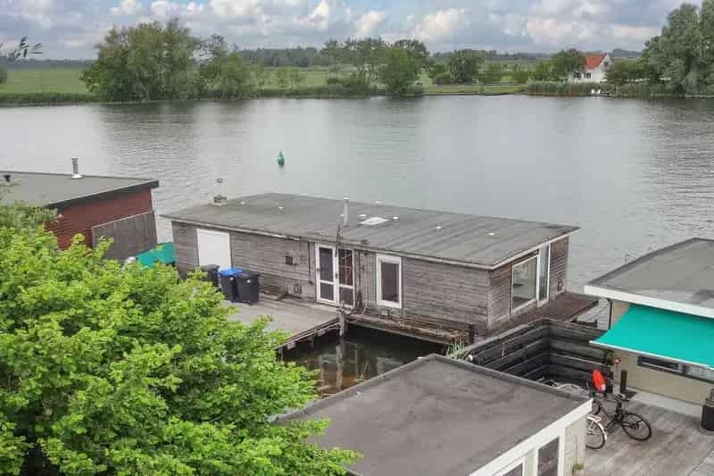 Woonark Ligplaats Weesp Aan de Vecht