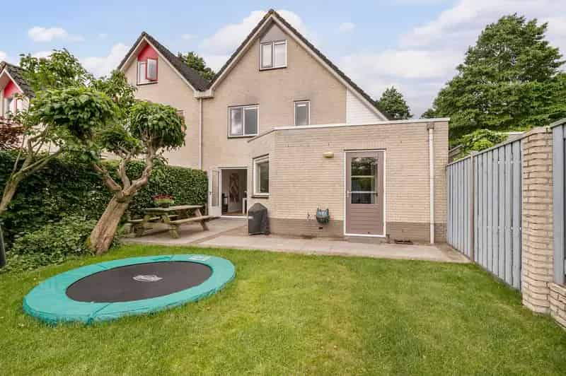 Huis te koop Westervoort 6 kamers moderne keuken tuin