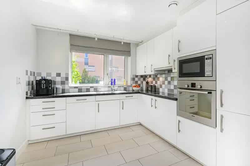 Huis te koop Bergschenhoek 144m2 3 slaapkamers tuin dakterras