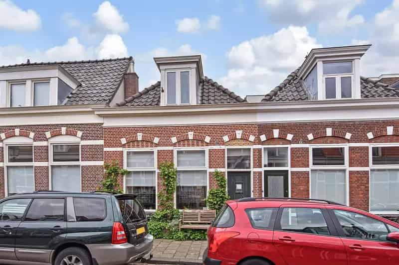 Huis te koop Soetensstraat Den Haag 3 kamer schipperswoning 72m2