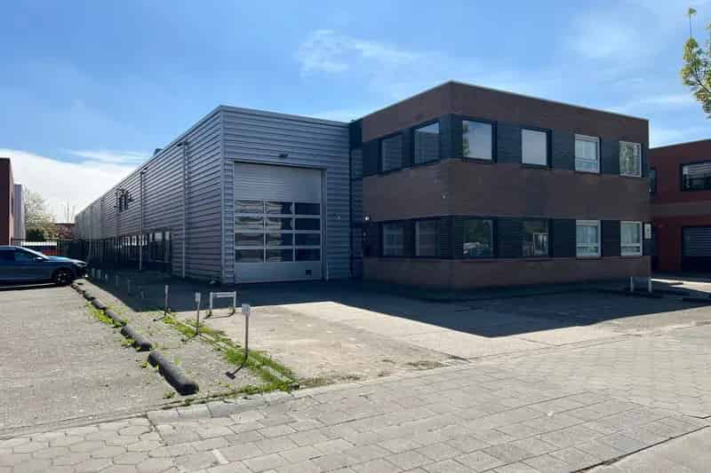 Bedrijfshal te koop Hendrik Ido Ambacht A16