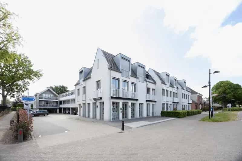 Appartement te koop: Bredaseweg 10-A8 4881 DE Zundert 