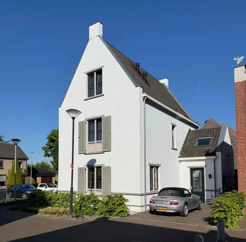 Huis te koop Zaltbommel 5 slaapkamers moderne badkamer