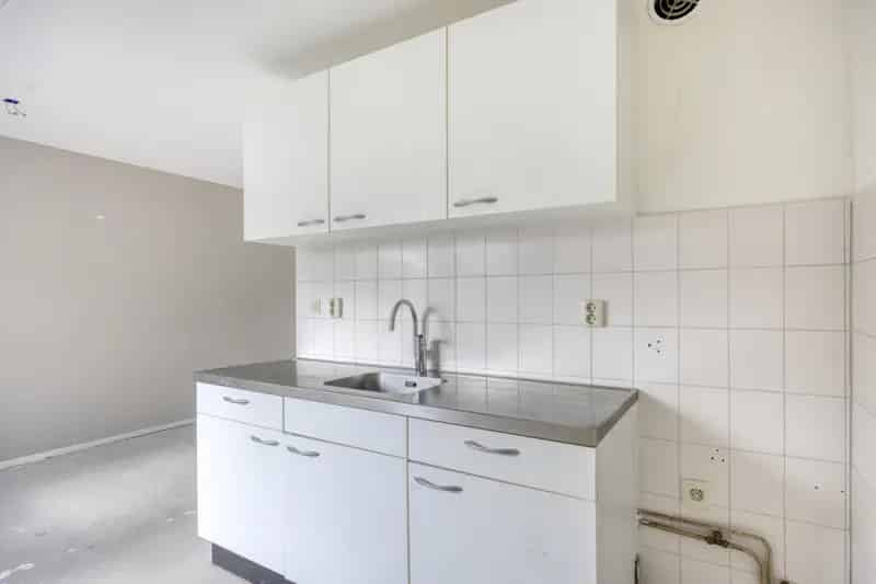 Tussenwoning Beverwaard 2 slaapkamers tuin balkon