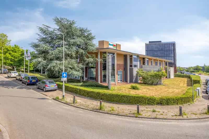 Kantoorruimte te huur Breda A27 520m2