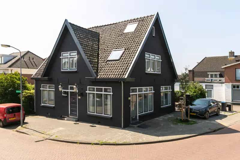 Jaren 30 woning Rheden - Dubbele bewoning - 4 slaapkamers
