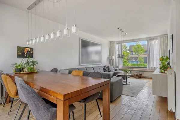 Ruime 5 Slaapkamer Familiewoning Elst Tuin Moderne Keuken