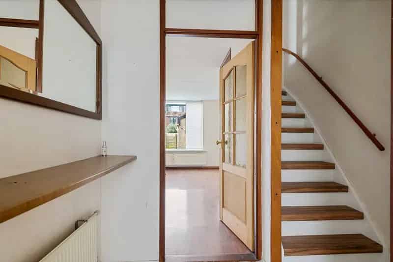 4 Slaapkamers Eindwoning Halfweg Zonnige Tuin Nabij Amsterdam