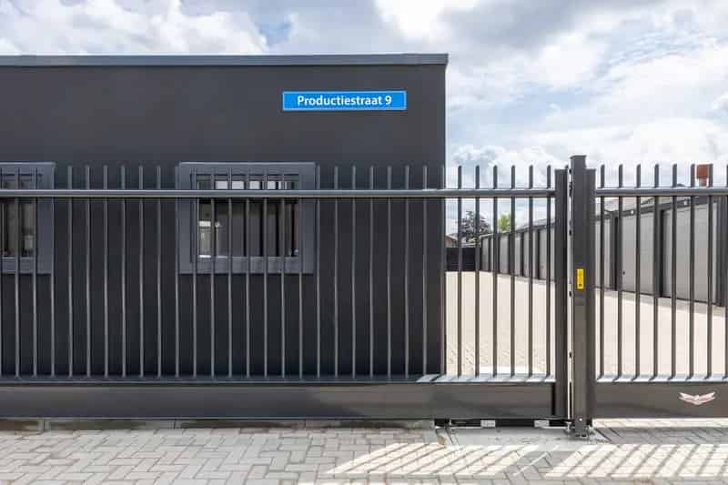 Bedrijfshal Giessen Opslag Units te Huur of Koop