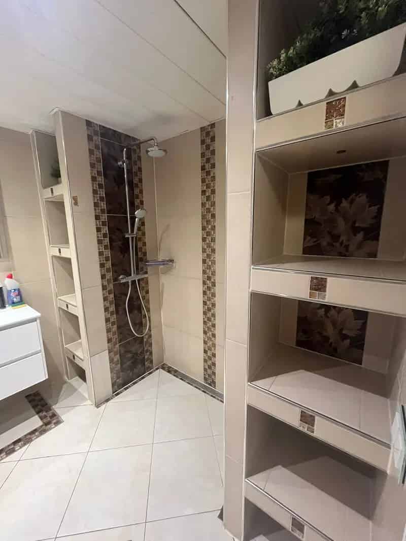 Kamer in Gedeelde Woning - Ruime Kamer Beschikbaar
