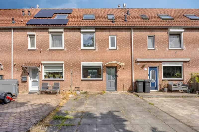 Tussenwoning Waterwijk Almere 4 slaapkamers  Energielabel A