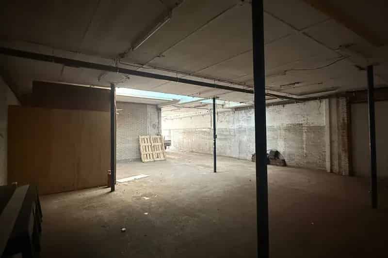 Bedrijfshal te huur Utrecht 180m²