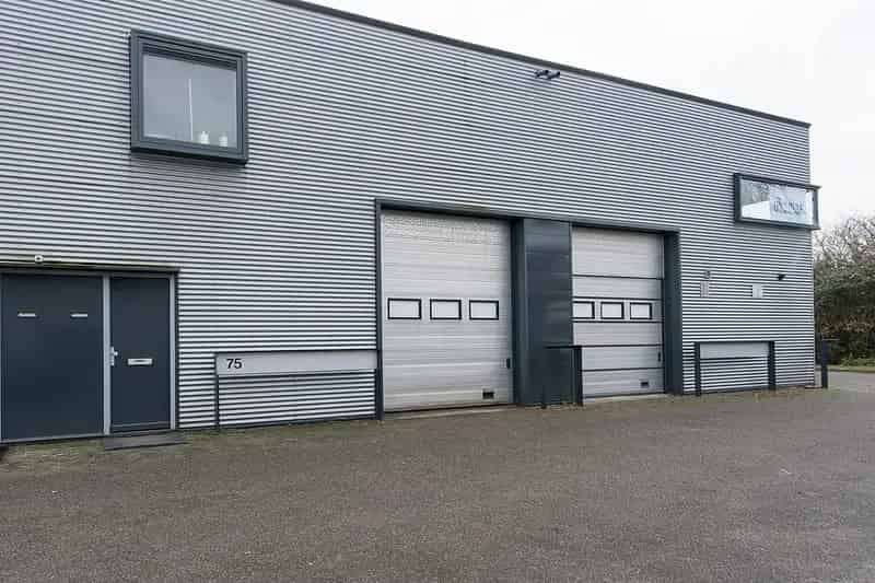 Bedrijfshal te Huur Hoofddorp 248m²