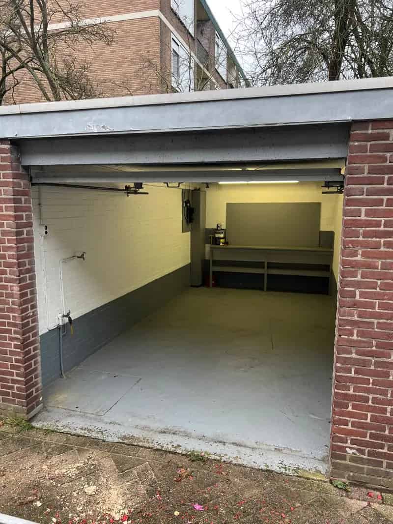 Garagebox Amsterdam Buitenveldert 18m2 te huur Opslag