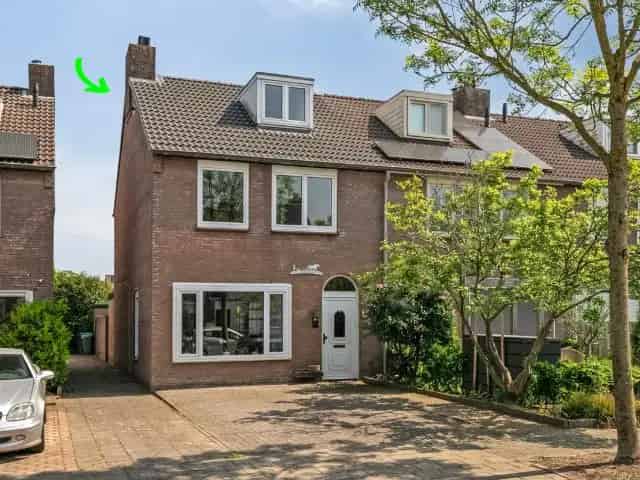 Ruime woning te koop in De Dijken Roosendaal