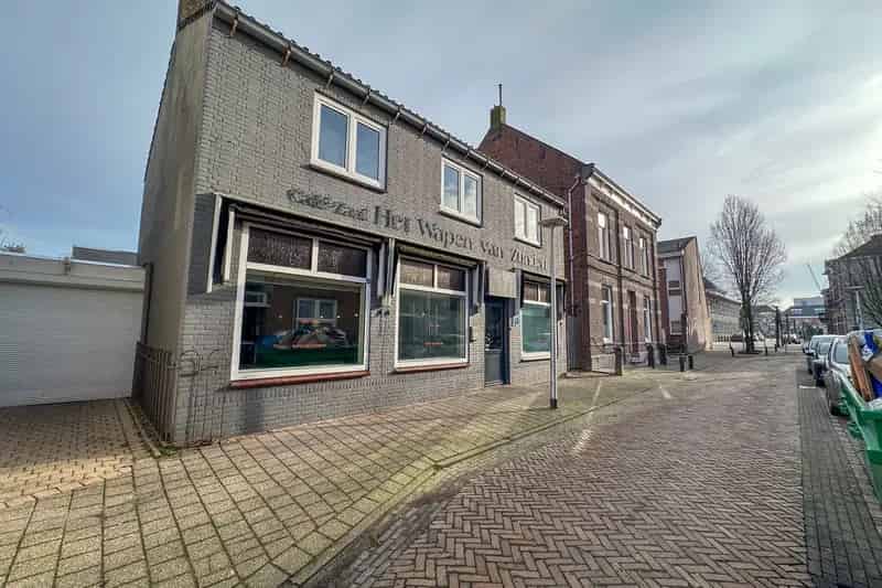 Huis te koop Zundert: Karakteristiek woon zakenpand met vele mogelijkheden