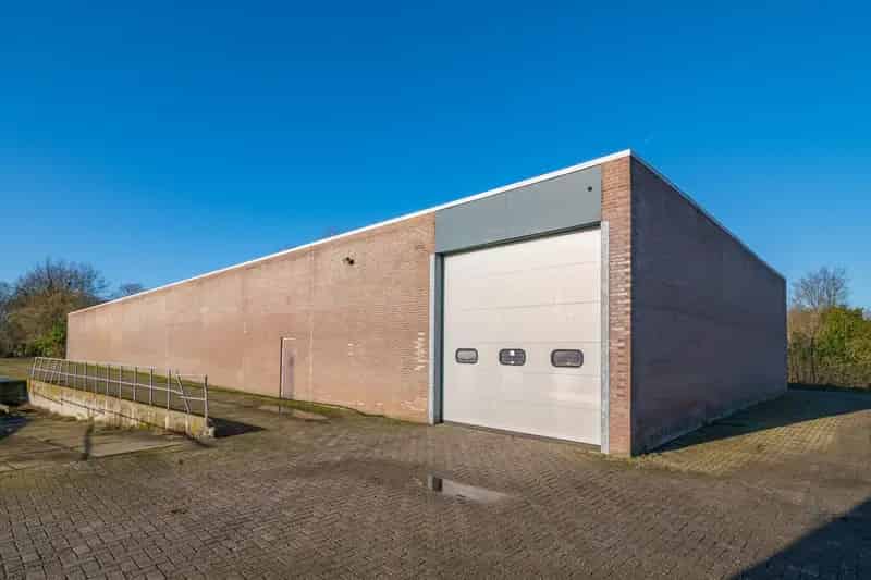 Bedrijfshal te huur Hengelo Gld 1035m2