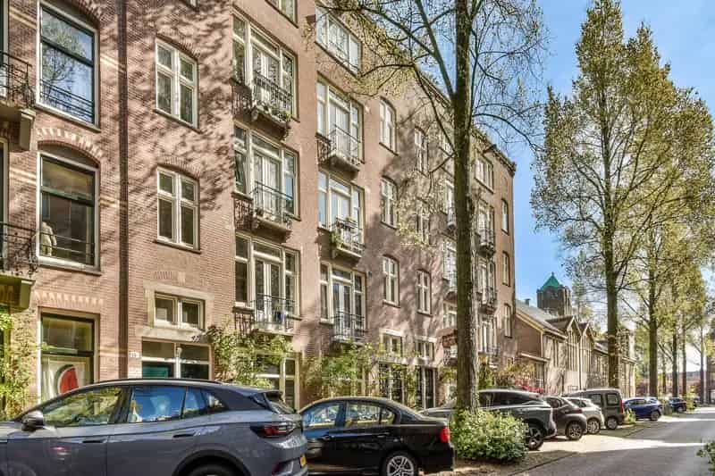 Appartement Amsterdam Oost Eigen Grond 2 Balkons