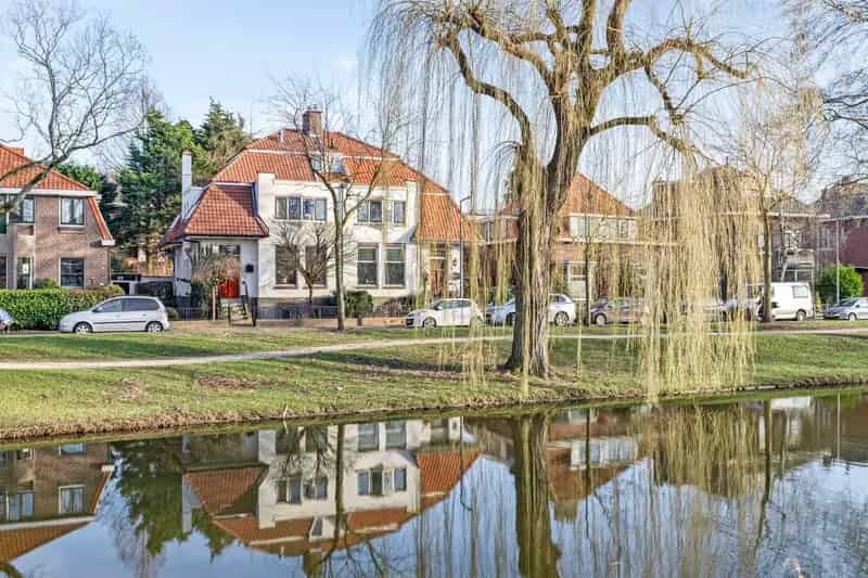 Huis te koop Rotterdam Boergoensevliet: karaktervolle jaren 30 woning